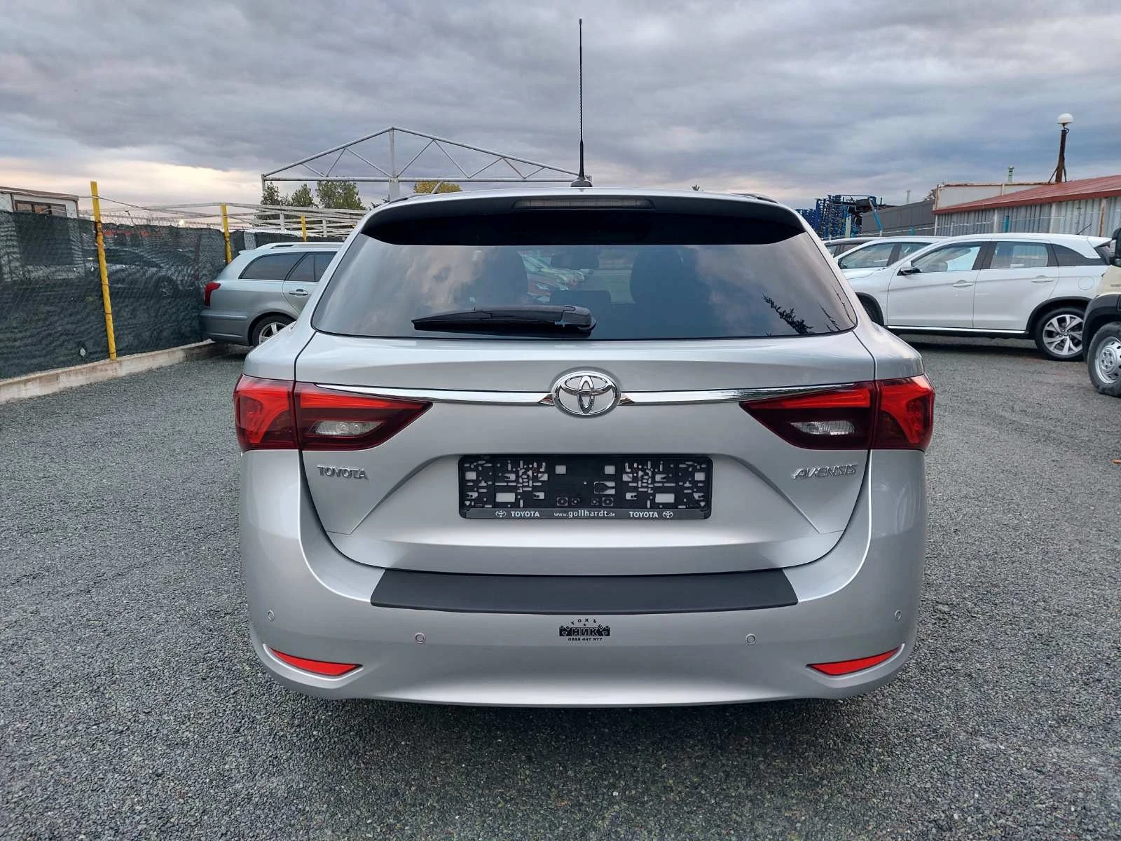 Toyota Avensis 2.0D, 6��, ���.�����  | Mobile.bg � ����������� 7