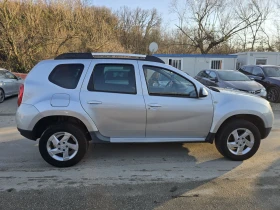 Dacia Duster 1.6i 110к.с фабрична газ , снимка 8
