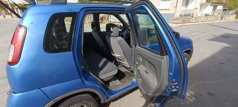 Suzuki Ignis, снимка 12 - Автомобили и джипове - 47470586