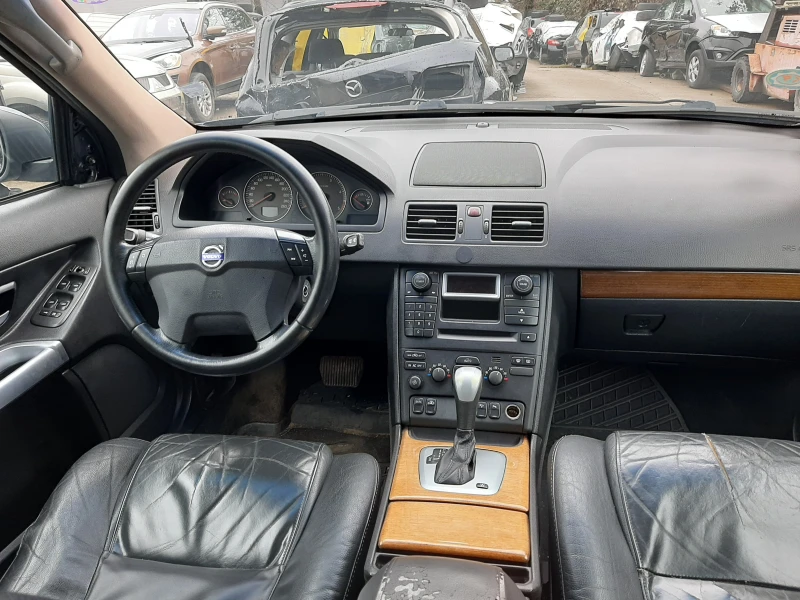 Volvo Xc90 2.4D5, снимка 3 - Автомобили и джипове - 47978153