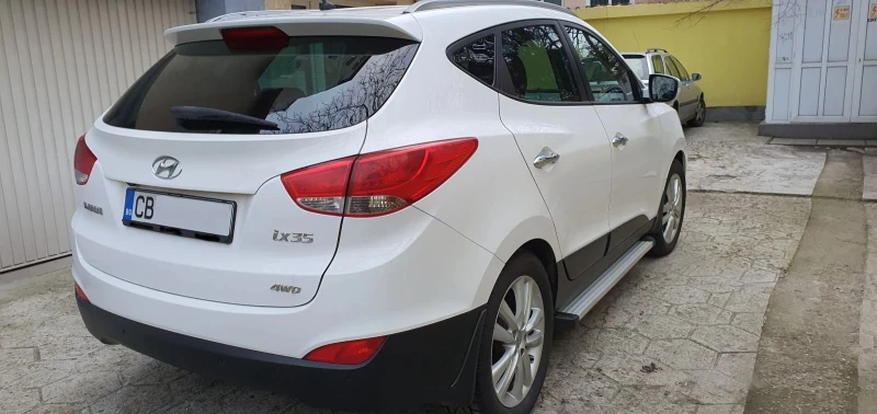 Hyundai IX35 2.0 автомат 163 к.с. бензин/газ, снимка 4 - Автомобили и джипове - 48802557