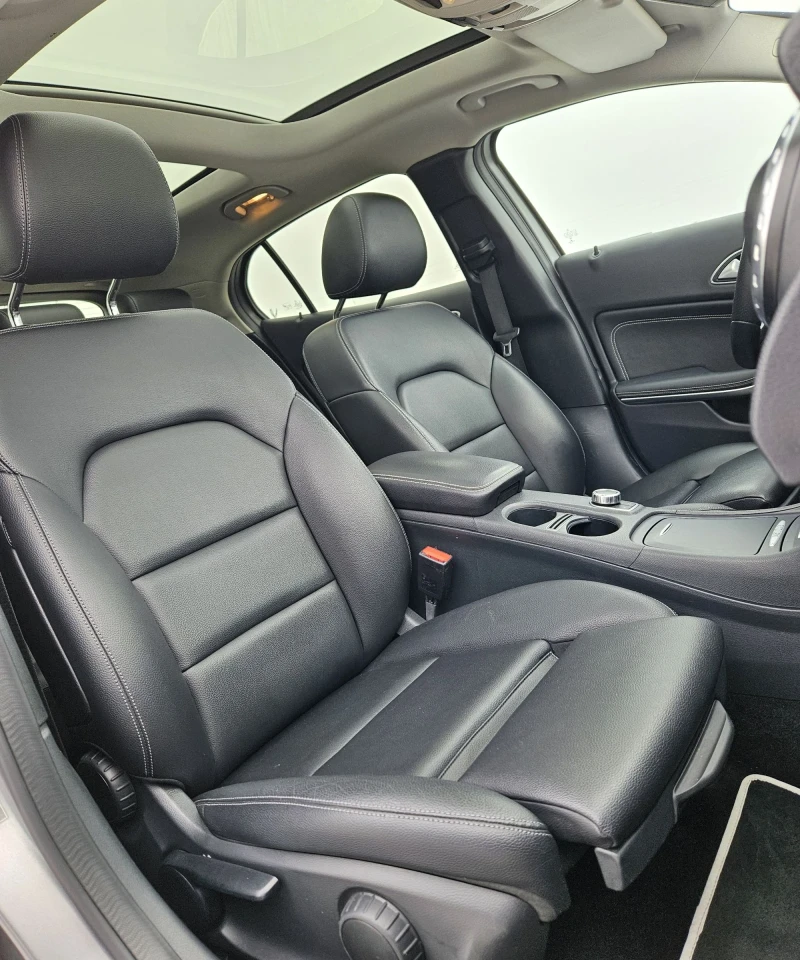 Mercedes-Benz GLA 200 Капарирана/Продадена , снимка 8 - Автомобили и джипове - 52090609