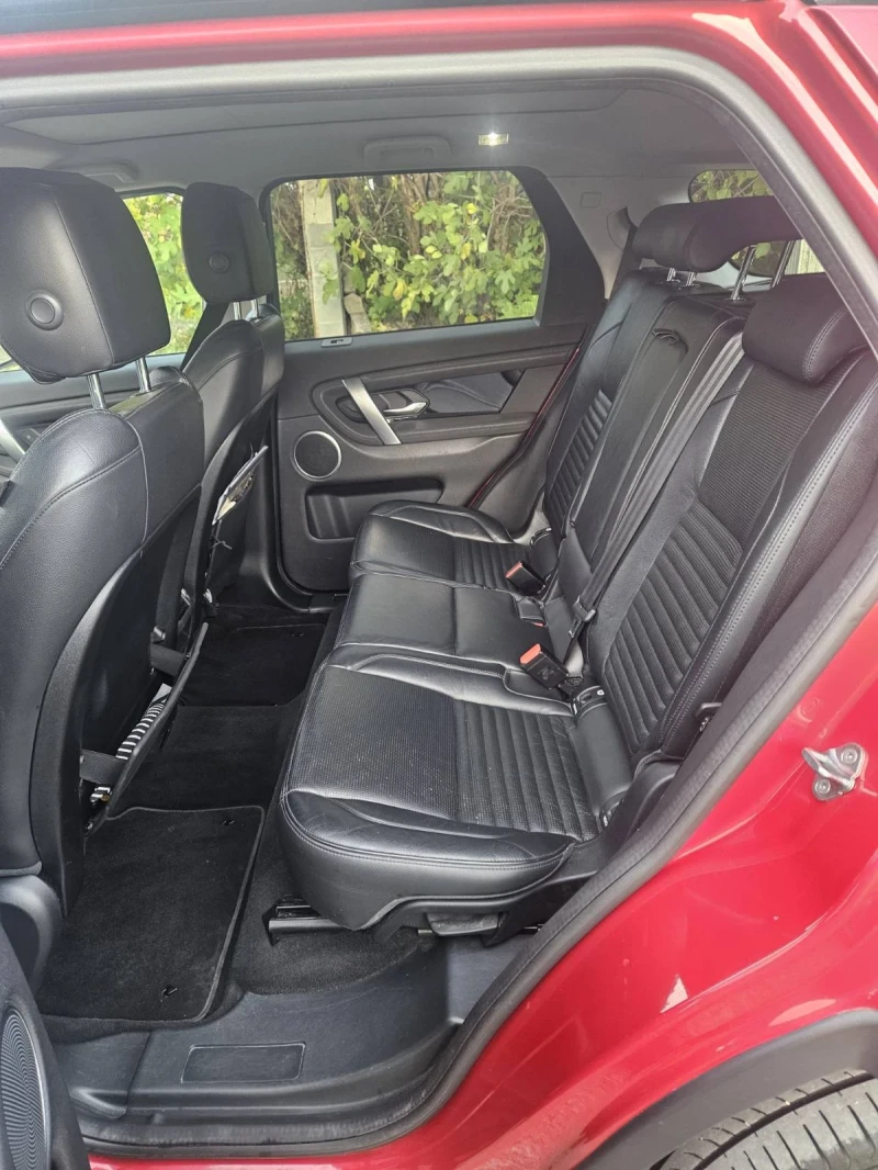 Land Rover Discovery Sport, снимка 6 - Автомобили и джипове - 52497627