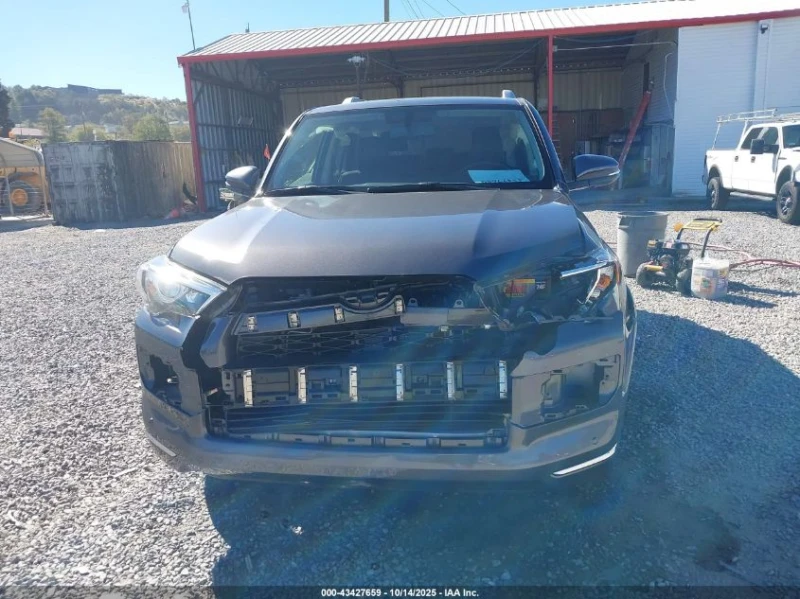 Toyota 4runner 4.0L V-6 DOHC, VVT, 270HP 4X4 Drive, снимка 4 - Автомобили и джипове - 52838053