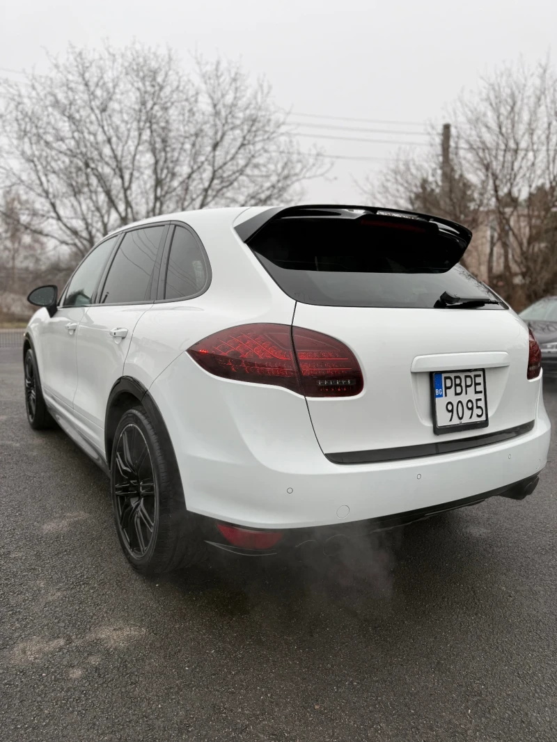Porsche Cayenne 4.8 GTS, снимка 4 - Автомобили и джипове - 53214567