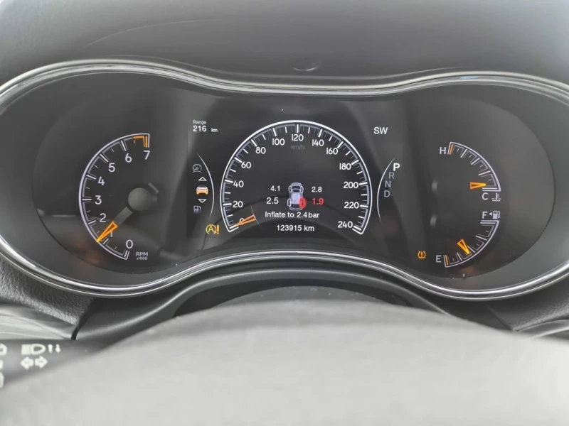 Jeep Grand cherokee * Limited * CARFAX * , снимка 8 - Автомобили и джипове - 53224524