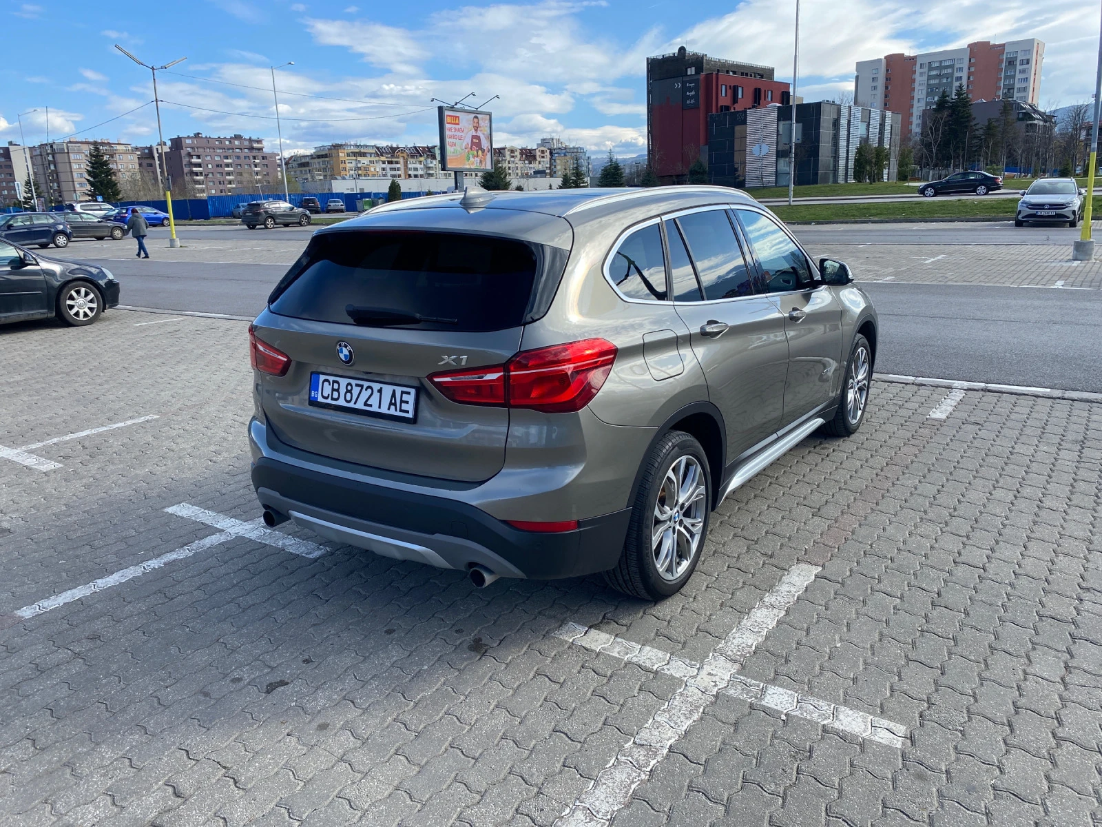 BMW X1 2.8i XDrive - изображение 4