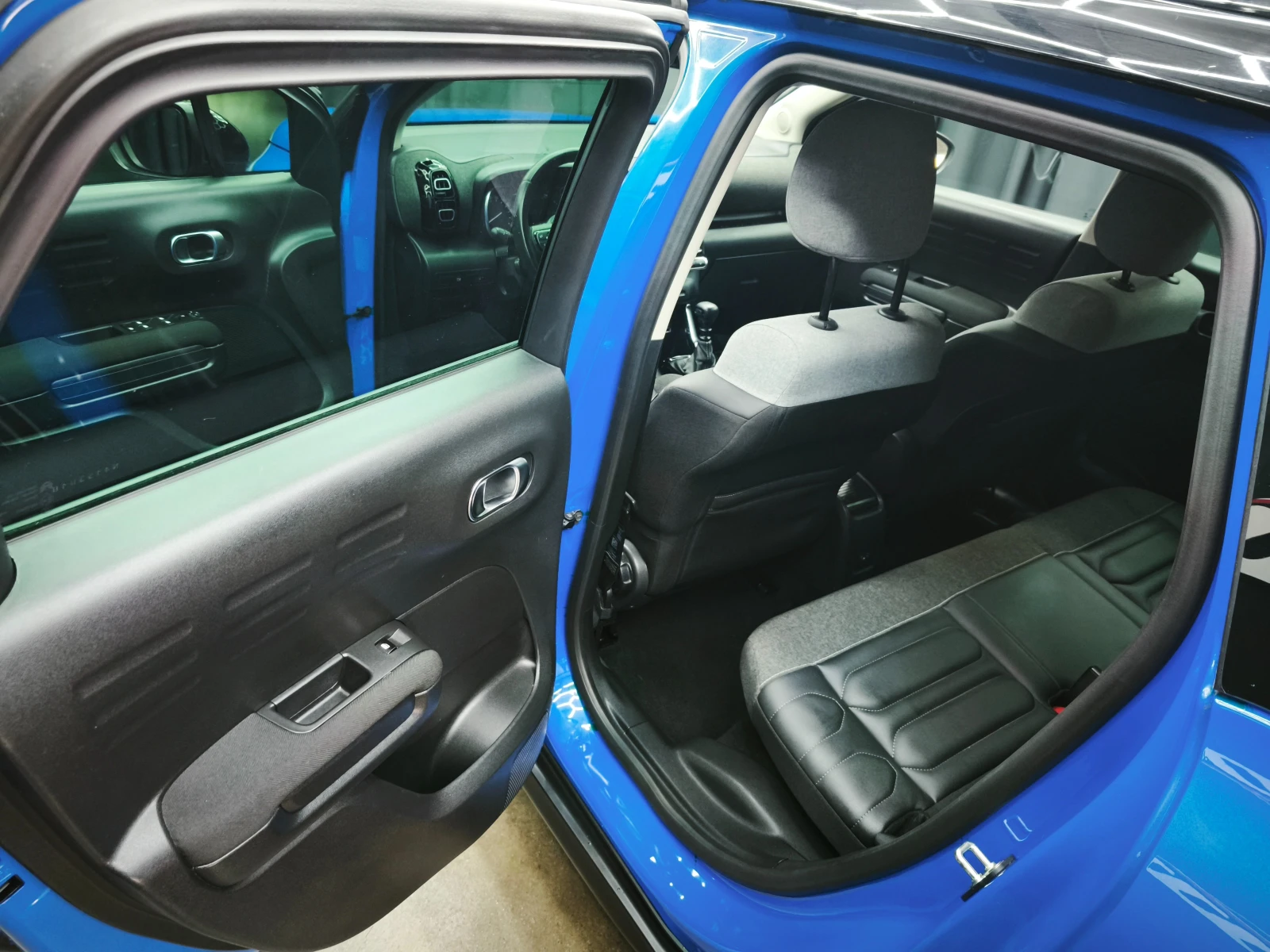 Citroen C3 Aircross 1.2i 130k.c 6c.k E6 * KEYLESS* NAVI* CAMERA 58000k - изображение 9