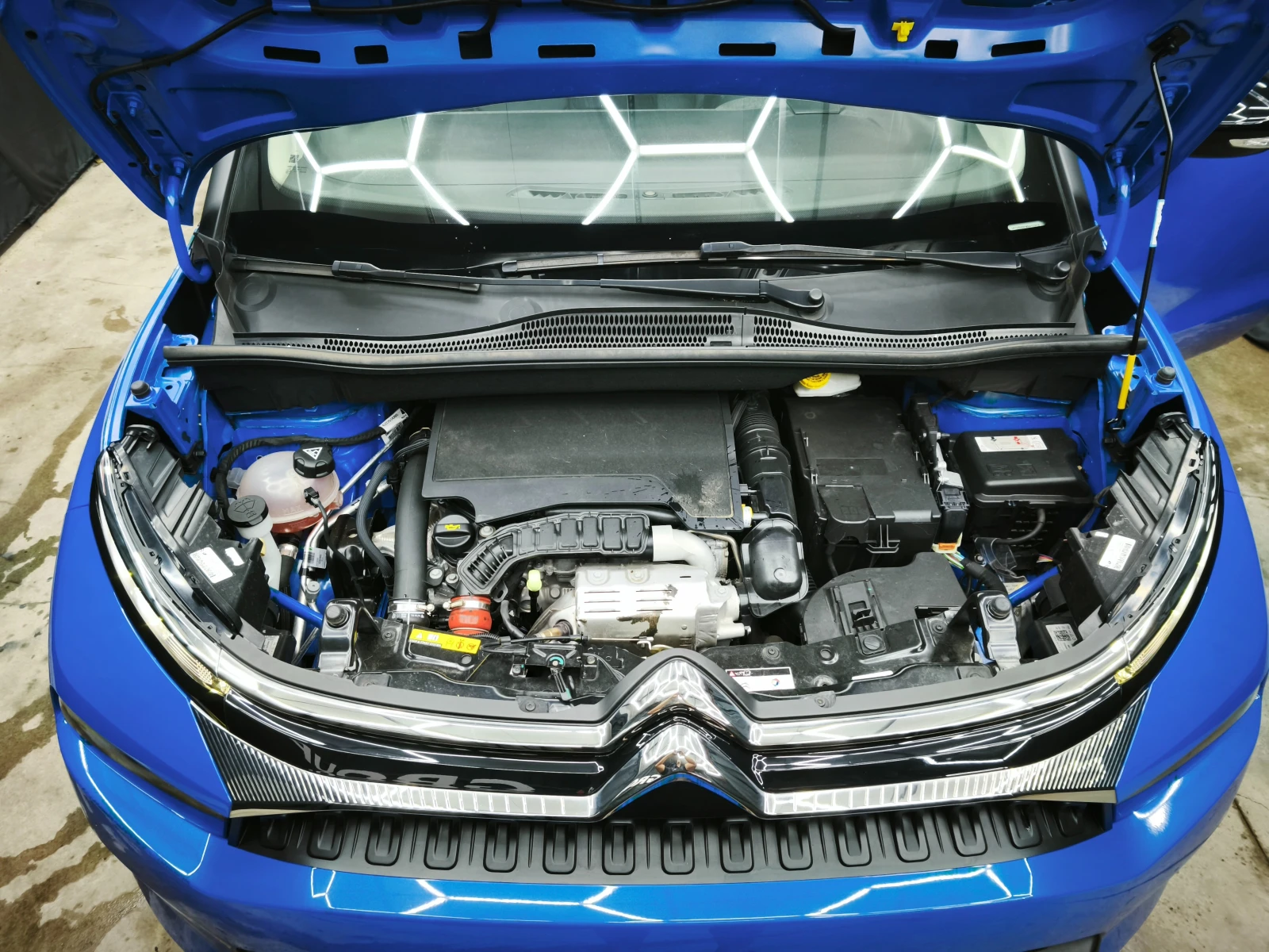 Citroen C3 Aircross 1.2i 130k.c 6c.k E6 * KEYLESS* NAVI* CAMERA 58000k | Mobile.bg   16