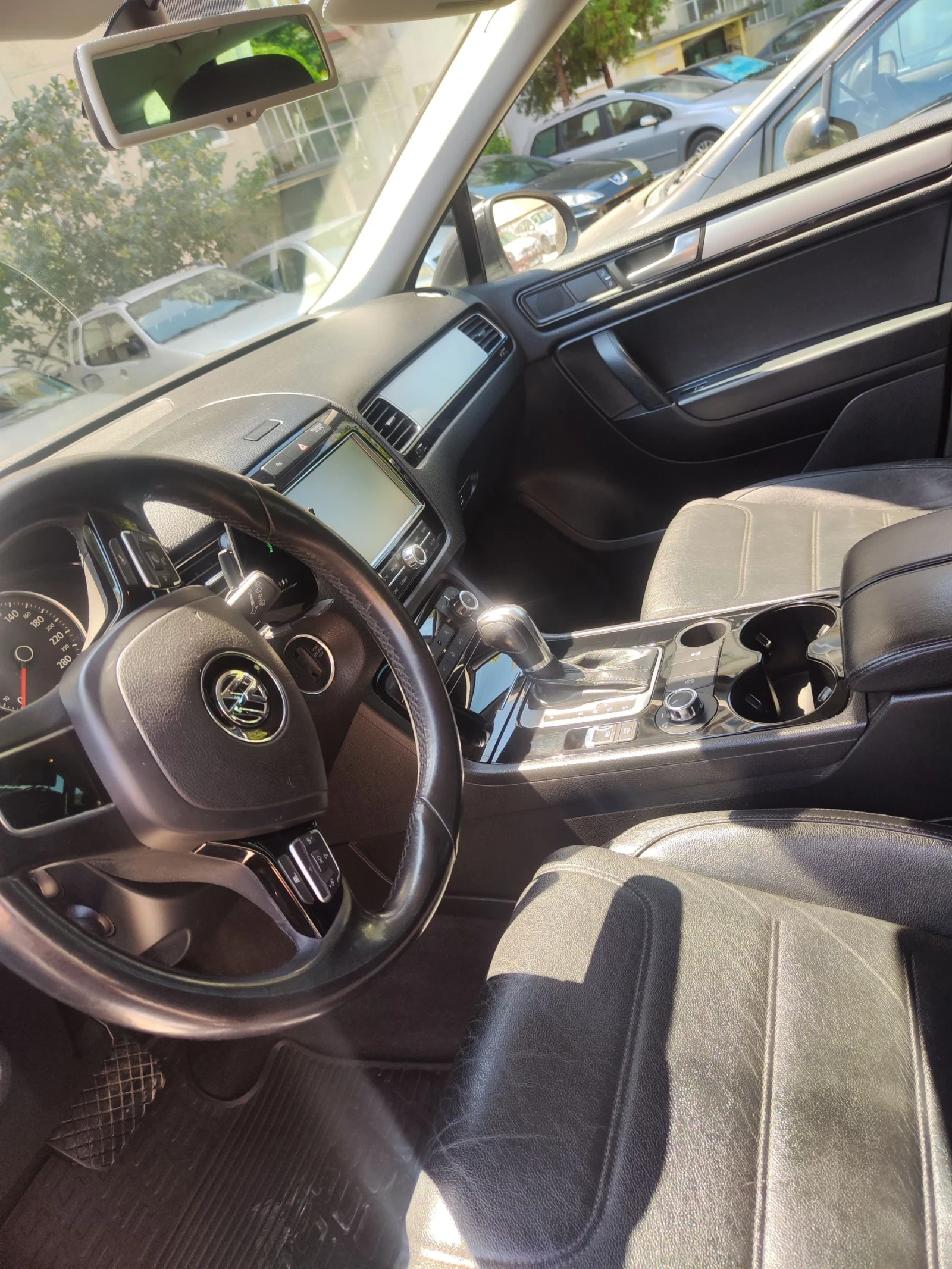 VW Touareg  - изображение 9