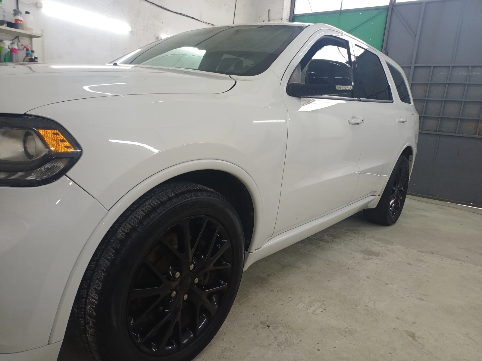 Dodge Durango R/T 5.7 - изображение 6