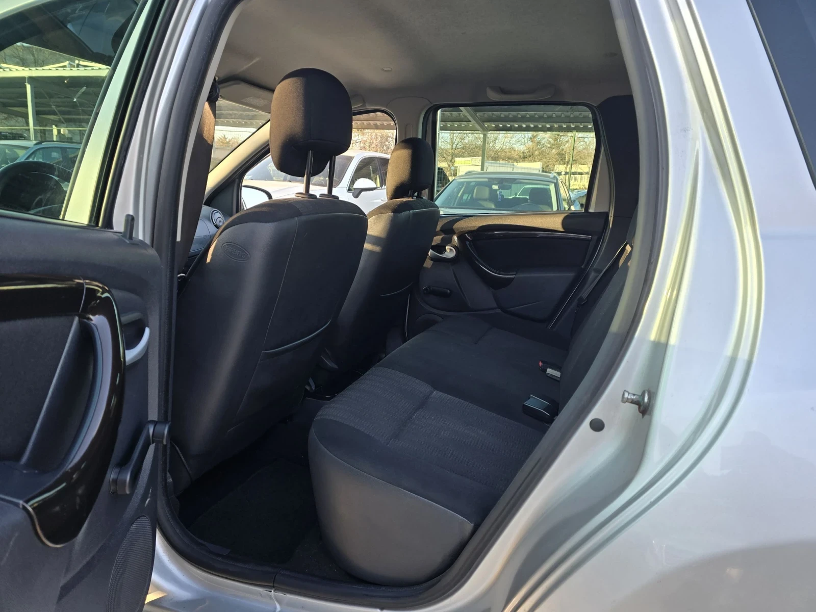 Dacia Duster 1.6i 110�.� �������� ���  | Mobile.bg � ����������� 12