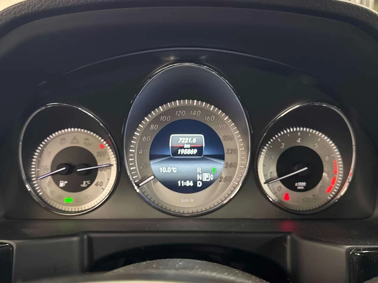 Mercedes-Benz GLK * 350 * CARFAX * PANO * КАМЕРА - изображение 8