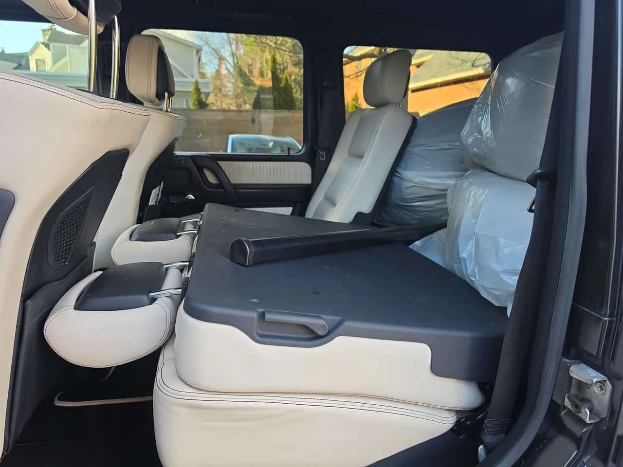 Mercedes-Benz G 63 AMG /CARFAX/CAMERA/ОБДУХВАНЕ , снимка 17 - Автомобили и джипове - 53824392