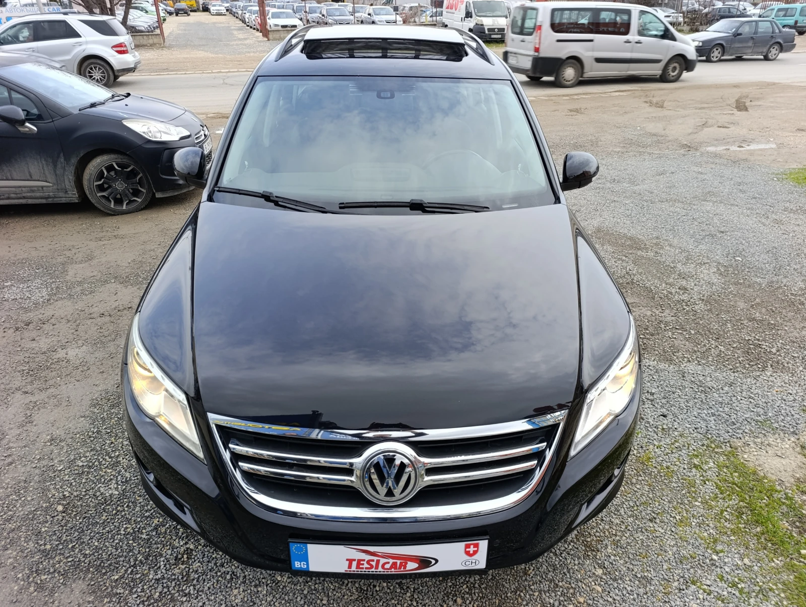 VW Tiguan 2.0 TSI 4x4, снимка 6 - Автомобили и джипове - 53968176