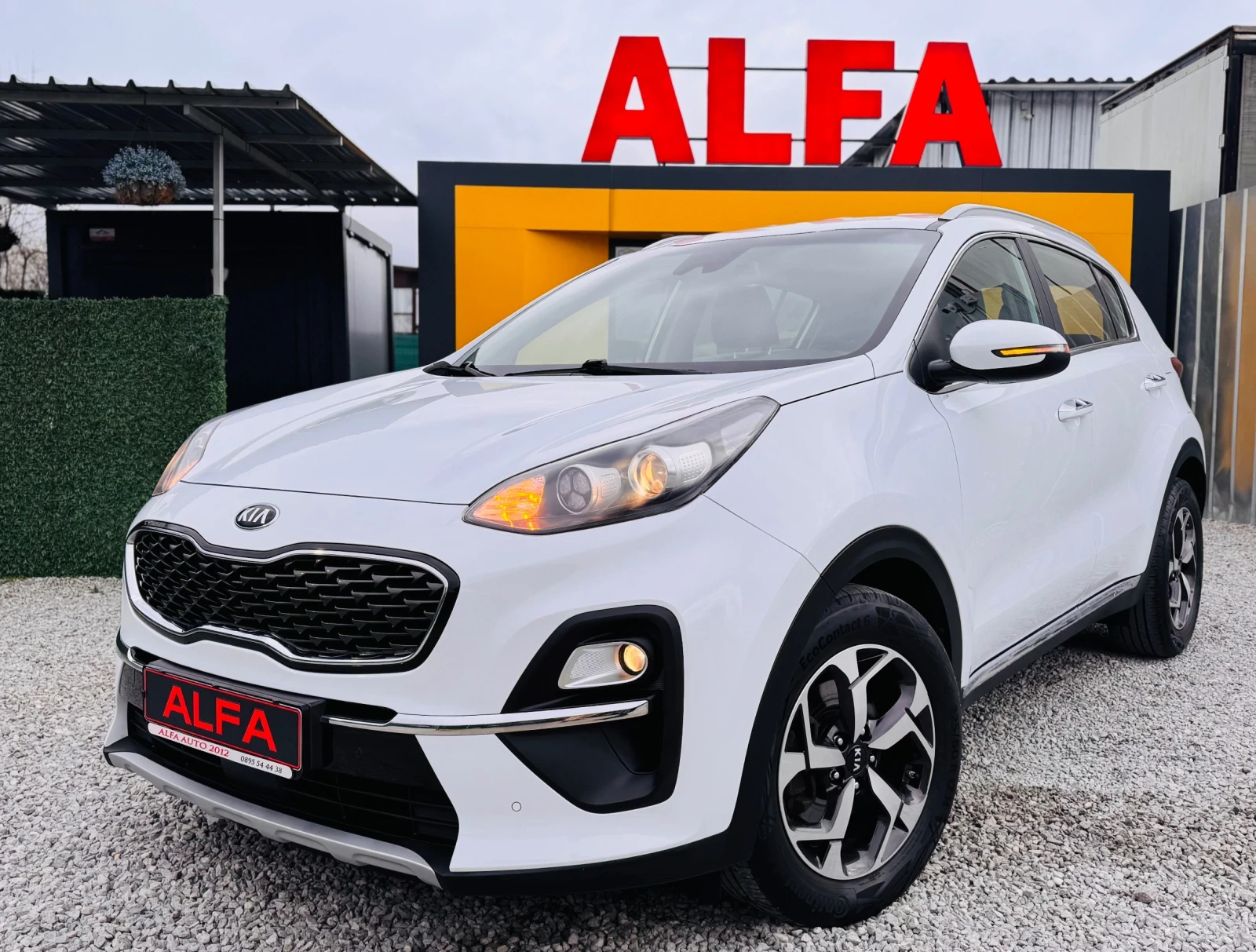 Kia Sportage 1.6T-GDI/AVTOMAT/FACE LIFT/1 СОБСТВЕНИК/НОВА КОЛА/ | Auto.bg — изображение 1