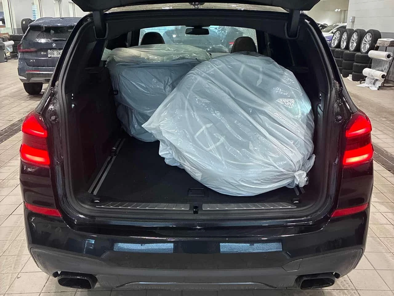 BMW X3 * M40i* DISTRONIC* H/K* AMBIENT* 360КАМЕРИ* , снимка 14 - Автомобили и джипове - 54240427