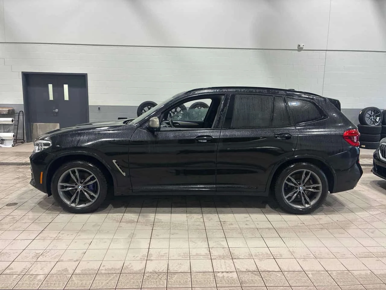 BMW X3 * M40i* DISTRONIC* H/K* AMBIENT* 360КАМЕРИ* , снимка 2 - Автомобили и джипове - 54240427