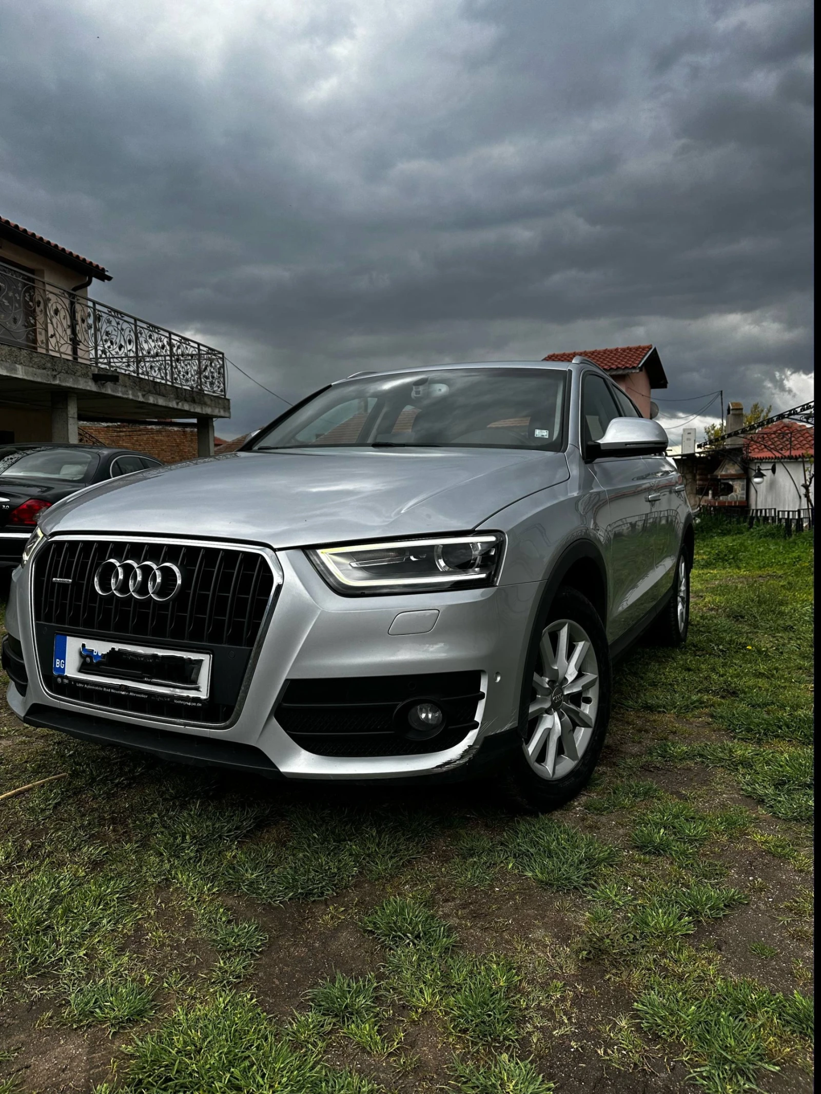 Audi Q3 2.0 TFSI quattro, снимка 5 - Автомобили и джипове - 54427602