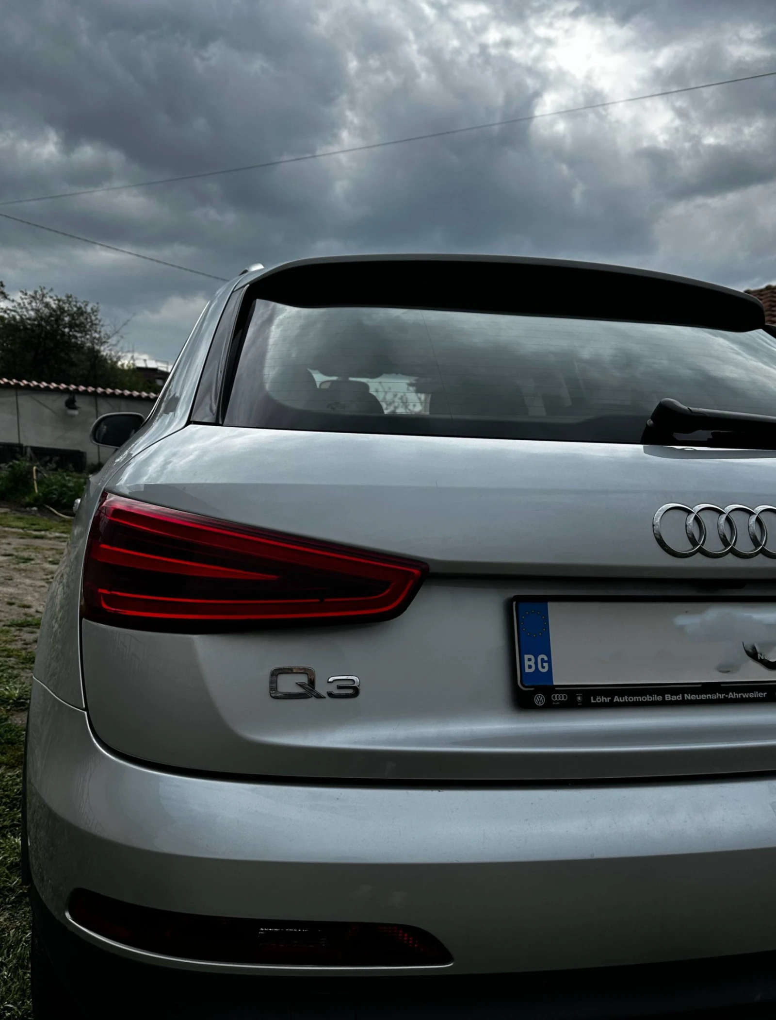 Audi Q3 2.0 TFSI quattro, снимка 4 - Автомобили и джипове - 54427602