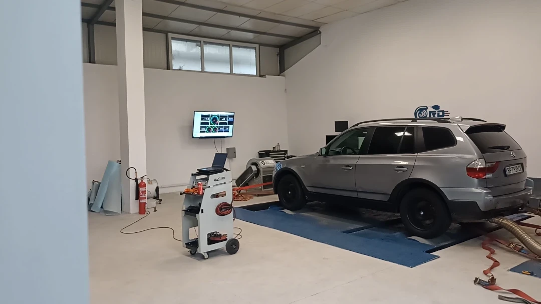 BMW X3, снимка 11 - Автомобили и джипове - 54663622