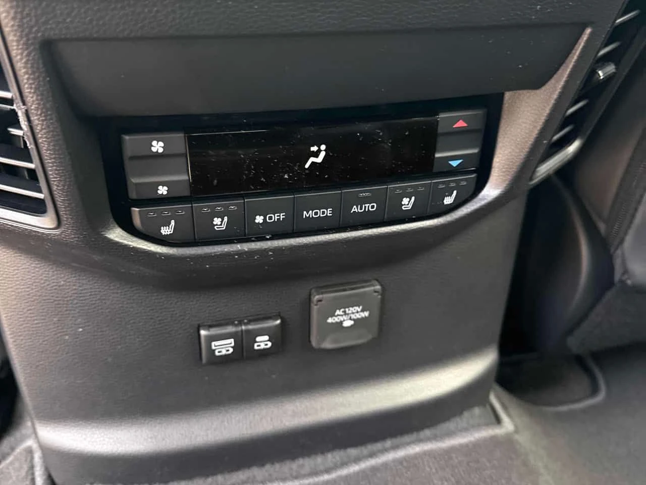 Toyota Sequoia 4WD| DISTRONIC| 360| ПОДГРЕВИ| ОБДУХВАНЕ| CARFAX, снимка 14 - Автомобили и джипове - 54859759