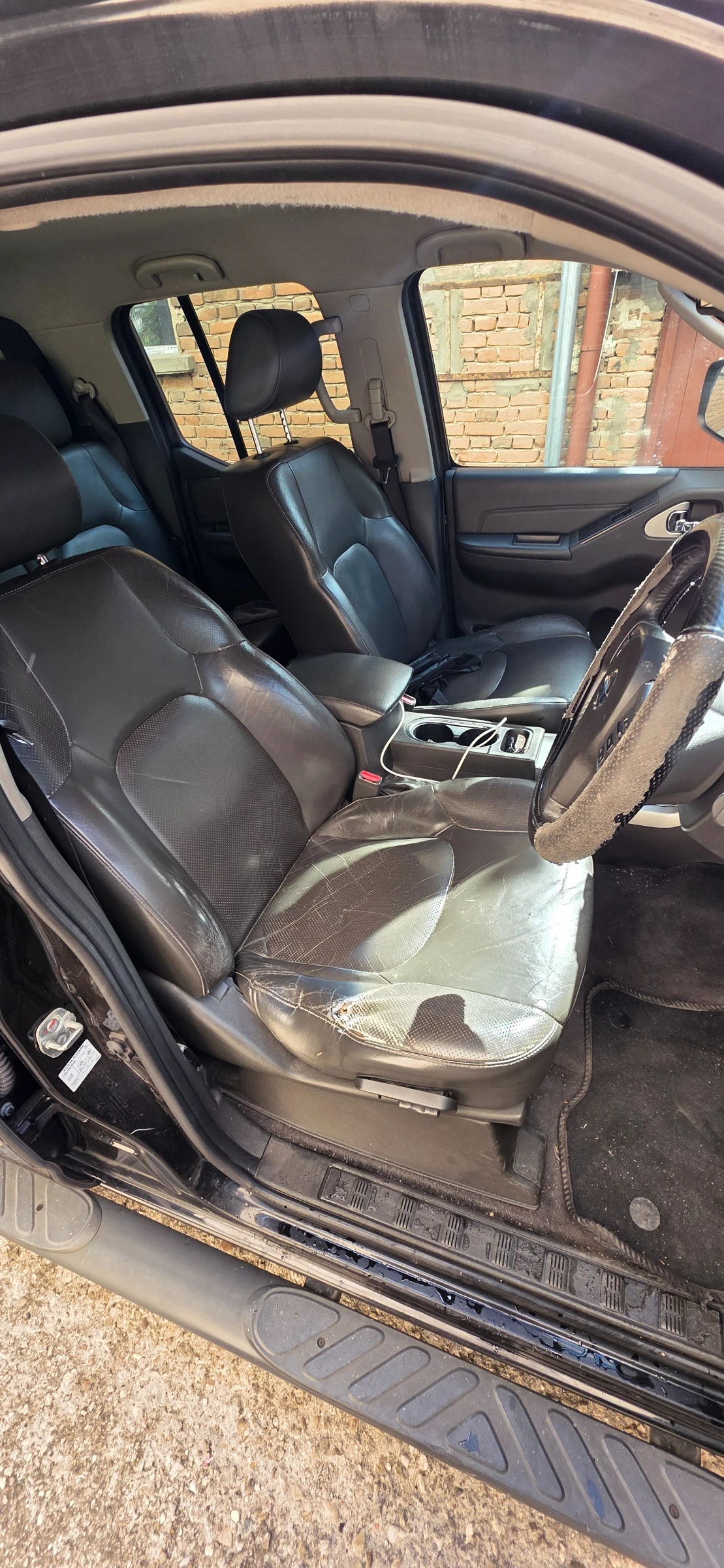 Nissan Navara, снимка 5 - Автомобили и джипове - 56666065
