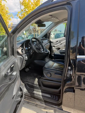 Mercedes-Benz V 220, снимка 9