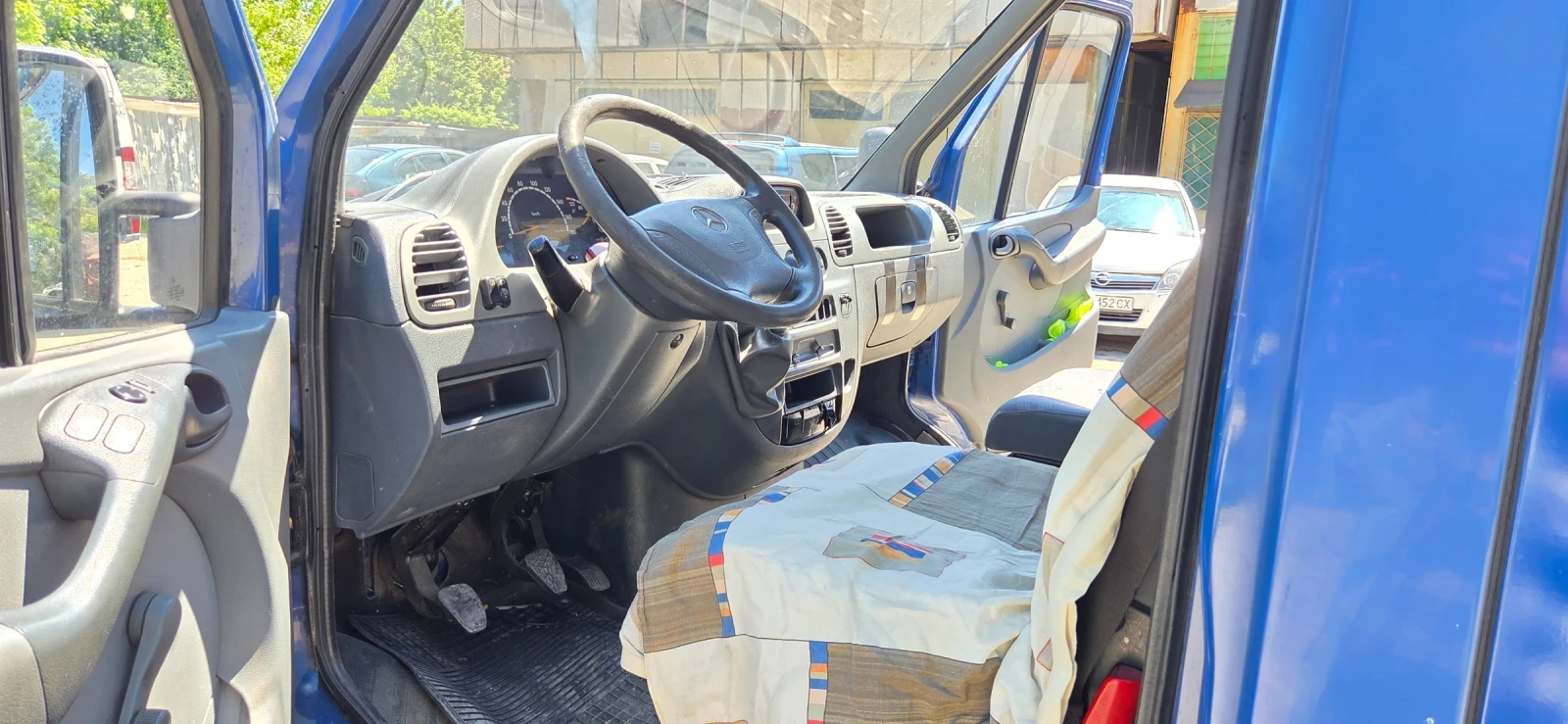 Mercedes-Benz Sprinter 211, снимка 10 - Бусове и автобуси - 54550764