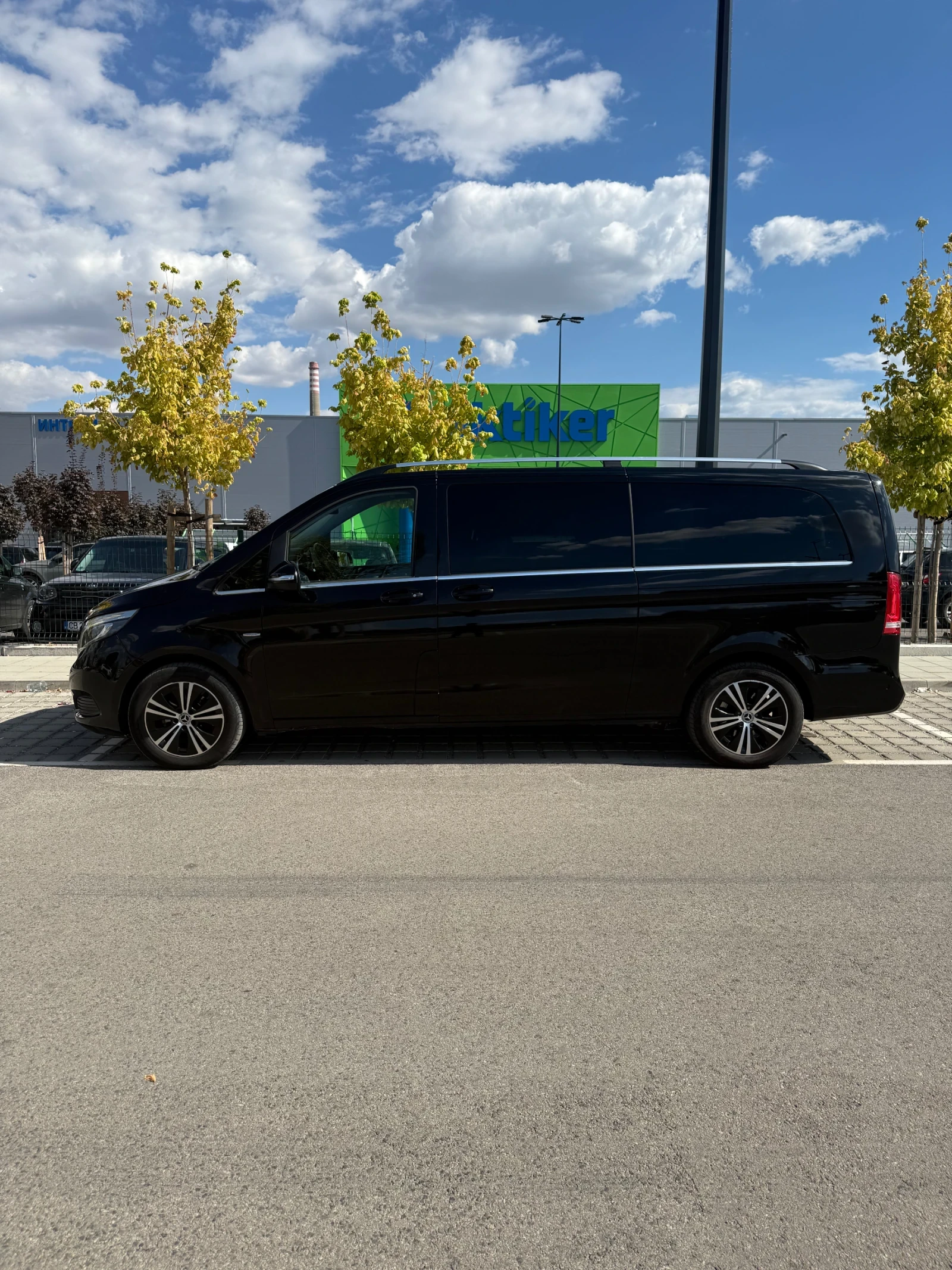 Mercedes-Benz V 220, снимка 7 - Бусове и автобуси - 56103284