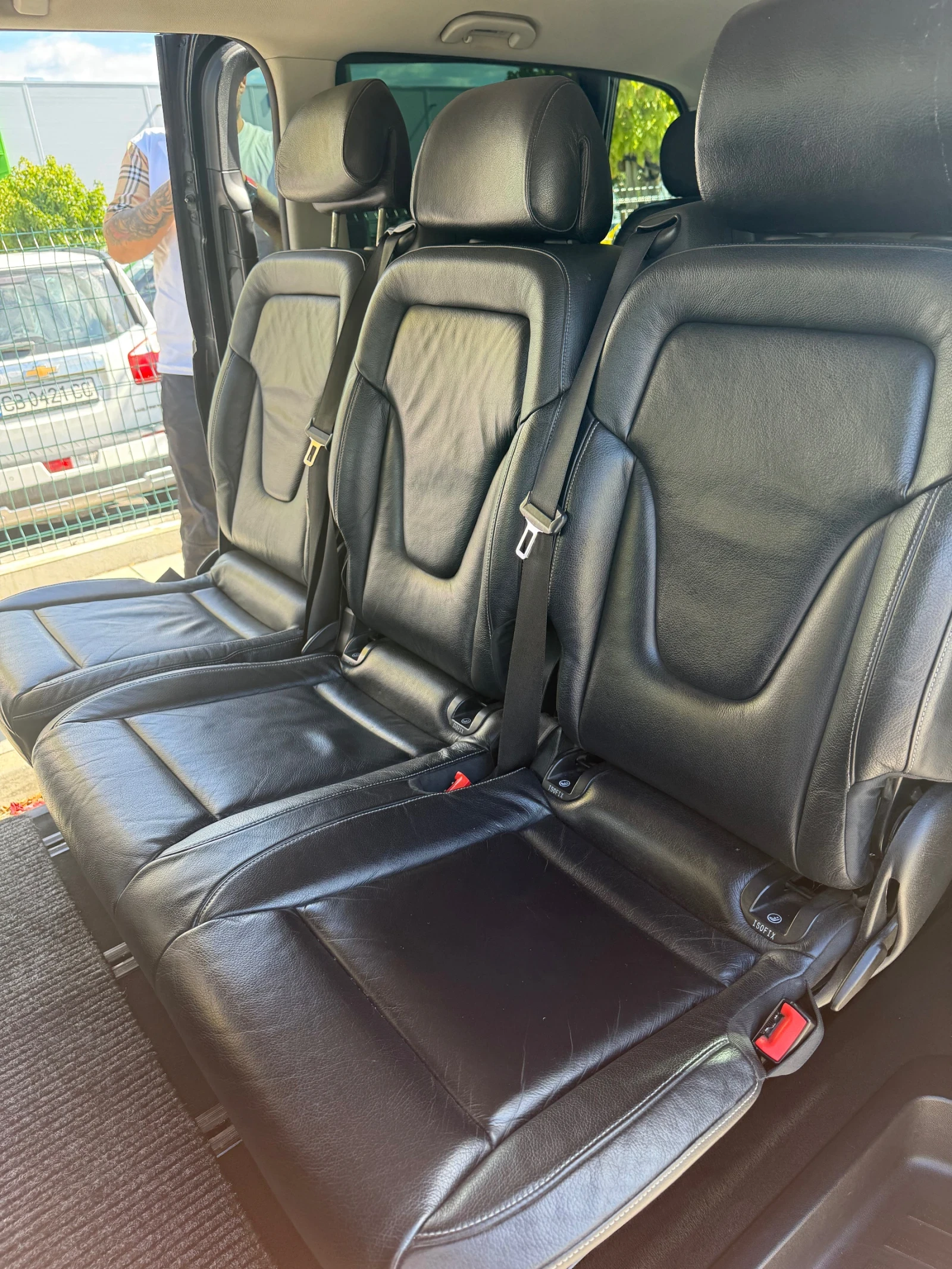 Mercedes-Benz V 220, снимка 11 - Бусове и автобуси - 56103284