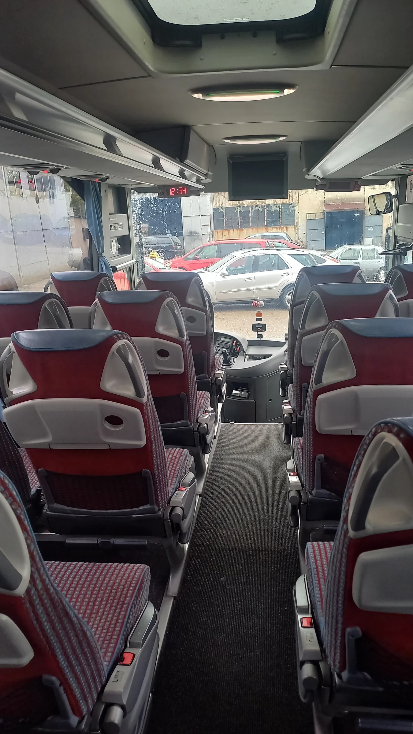 Mercedes-Benz Tourismo O 350 RHD, снимка 11 - Бусове и автобуси - 56159849
