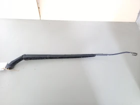 Рамо чистачка ляво Тойота Рав4 (ч)