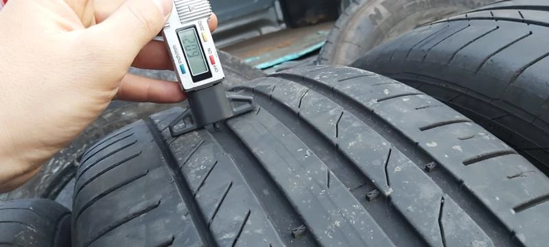 Гуми Летни 255/50R19, снимка 4 - Гуми и джанти - 31480488