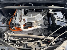 BMW iX1 X DRIVE , снимка 9