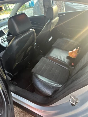 VW Passat | Mobile.bg    6