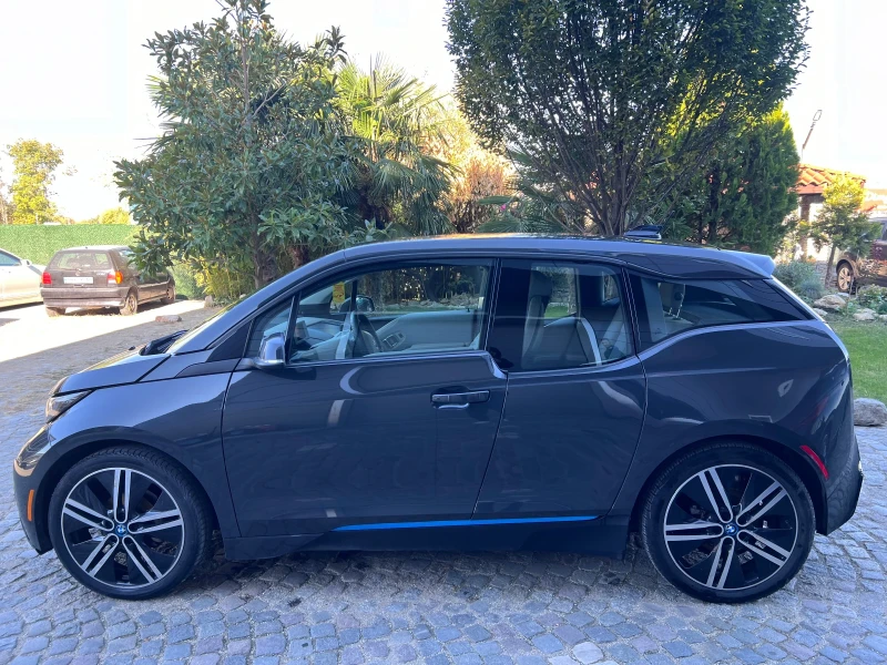 BMW i3, снимка 8 - Автомобили и джипове - 47640400