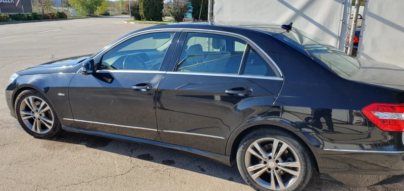 Mercedes-Benz E 350, снимка 2 - Автомобили и джипове - 48169712