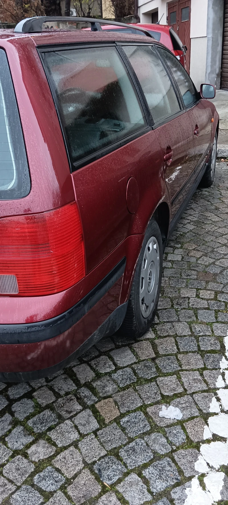 VW Passat, снимка 6 - Автомобили и джипове - 48177410