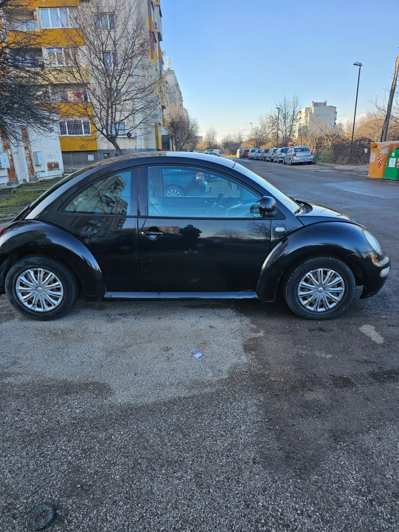 VW New beetle Спешно!!!, снимка 3 - Автомобили и джипове - 48618217