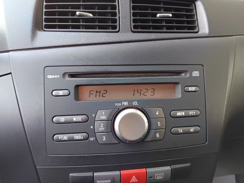 Daihatsu Cuore 1.0i, снимка 15 - Автомобили и джипове - 50121458