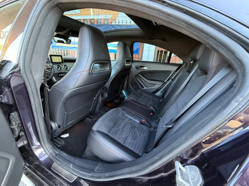 Mercedes-Benz CLA 220 AMG* 7G* Панорама, снимка 8 - Автомобили и джипове - 51736191