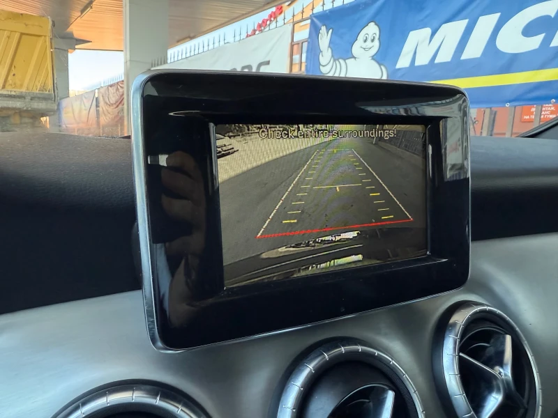 Mercedes-Benz CLA 220 AMG* 7G* Панорама, снимка 14 - Автомобили и джипове - 51736191