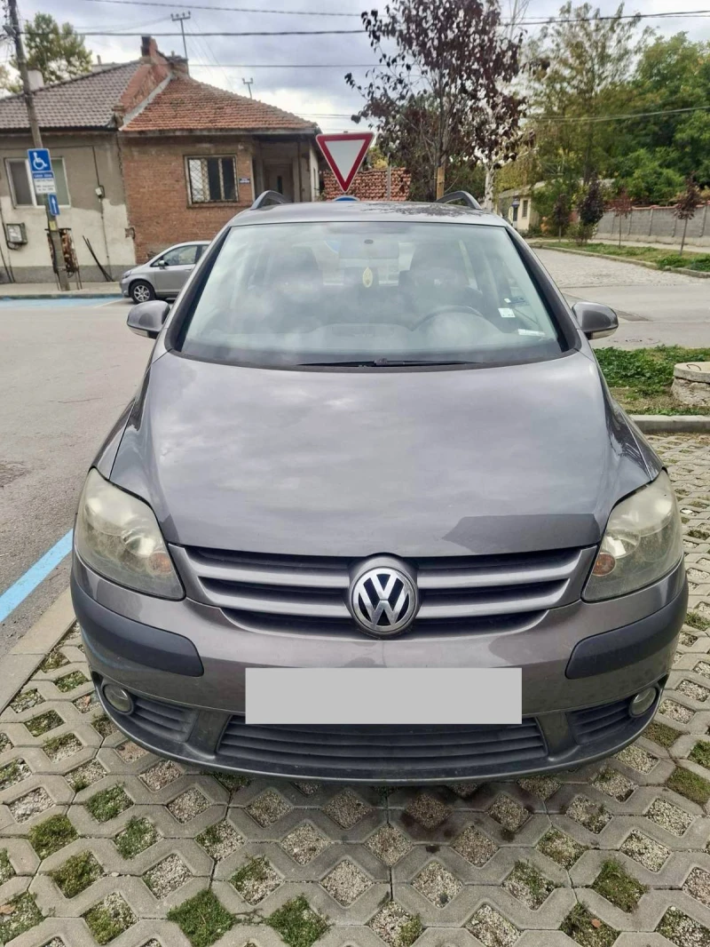 VW Golf Plus 1.9TDI, снимка 2 - Автомобили и джипове - 52041374