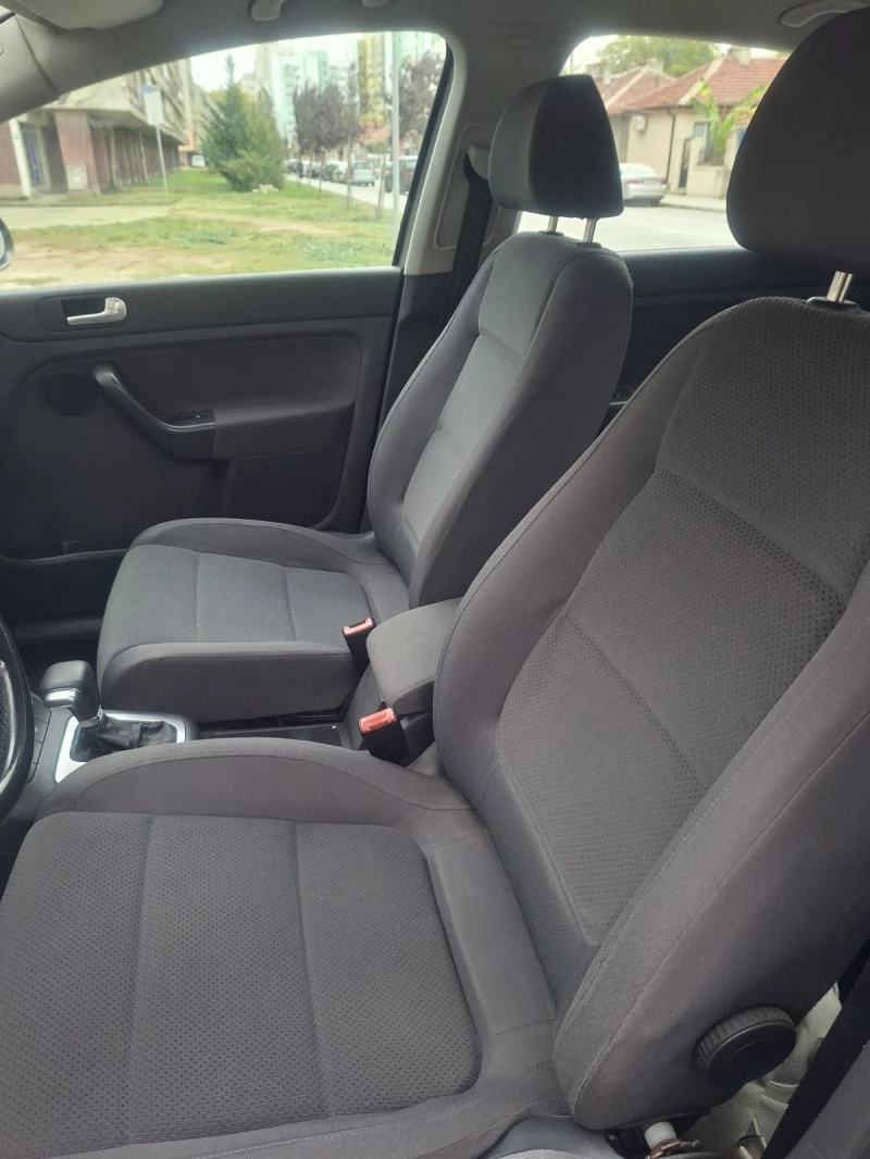 VW Golf Plus 1.9TDI, снимка 11 - Автомобили и джипове - 52041374