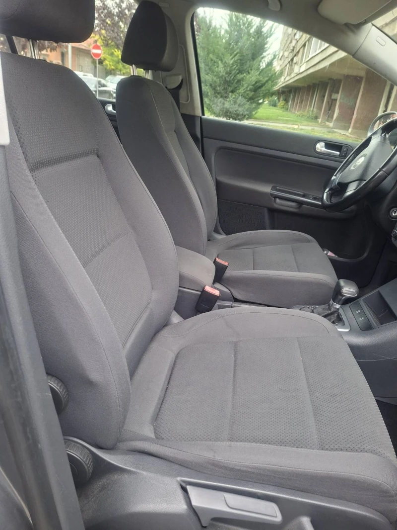 VW Golf Plus 1.9TDI, снимка 9 - Автомобили и джипове - 52041374