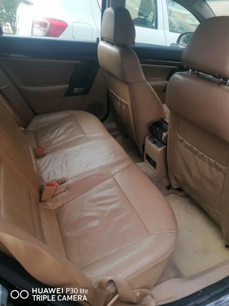 Opel Vectra 2.2 бензин/газ, снимка 8 - Автомобили и джипове - 52263534