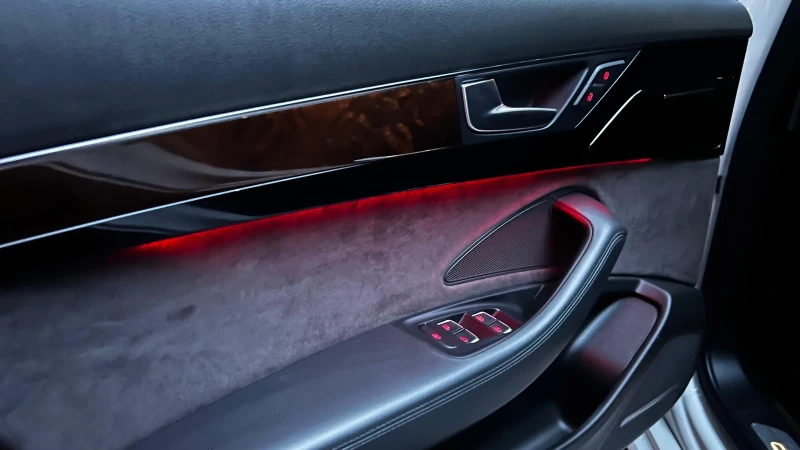 Audi A8 LONG! Обслужена! , снимка 5 - Автомобили и джипове - 52598054