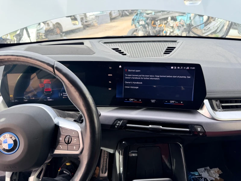 BMW iX1 X DRIVE , снимка 7 - Автомобили и джипове - 52539701