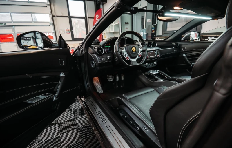 Ferrari FF, снимка 5 - Автомобили и джипове - 52642054